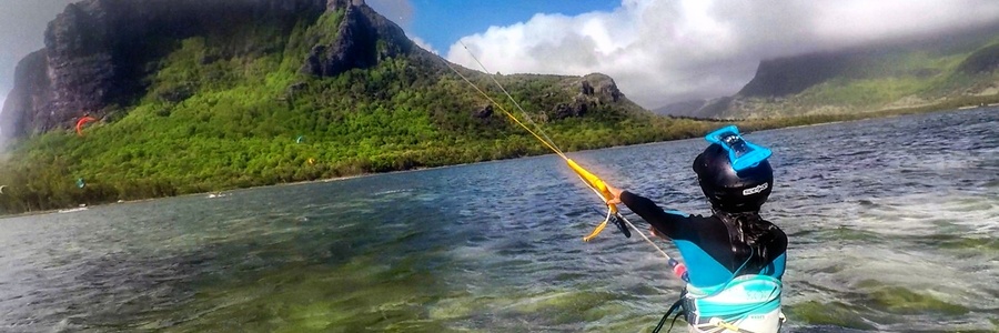 Kite surf beginner lessons