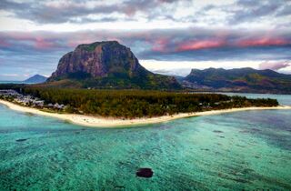 Mauritius info - le morne mauritius surf holidays.jpg