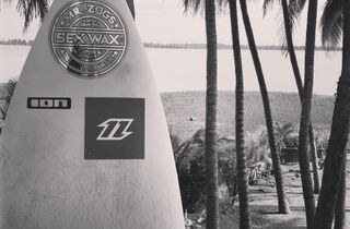 Home - surf board mauritius.jpg