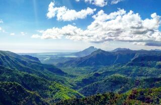 Tours & Trekking - mauritius surf holidays excursion black river park.jpg